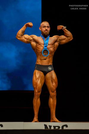 СLASSIC PHYSIQUE 173